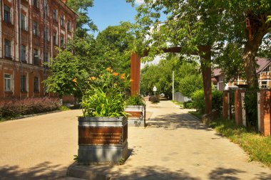 Yard Proletarka (Morozovsky kasabası, Morozovsky kışlası) Savva Morozov tarafından Tver 'de inşa edilmiştir. Rusya