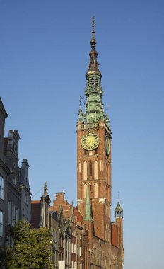 Gdansk 'taki Dluga caddesindeki kasaba evi. Polonya
