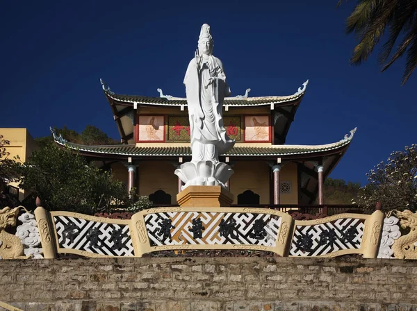 Chua Quan Nam Hai Mosteiro Vung Tau Vietname — Fotografia de Stock