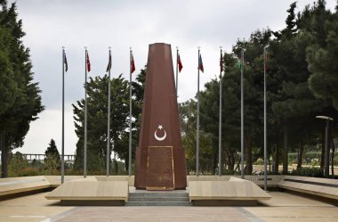 Bakü 'deki Türk askerlerinin anıtı. Azerbaycan