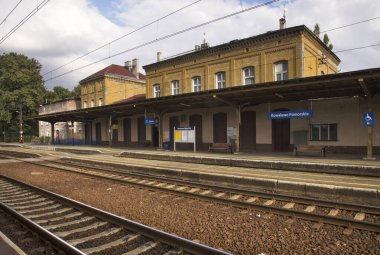 Kowalewo Pomorskie 'deki tren istasyonu. Polonya