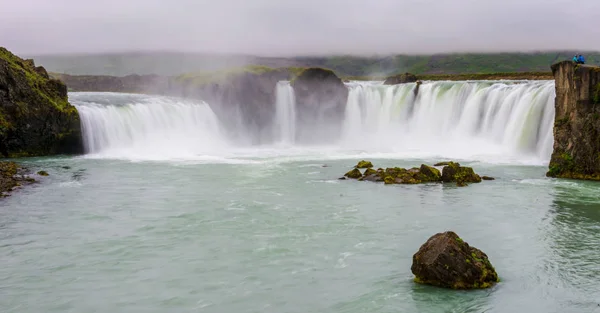 Водопад Магестад Севере Исландии Голубой Горе Замедленной Съемке — стоковое фото