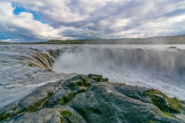 Güzel Selfoss şelale ve kanyon North Iceland'deki / daki Jokulsargljufur Milli Parkı
