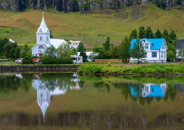 Vackra Pittoreska Konstnären Stad Seydisfjordur Östra Island — Stockfoto