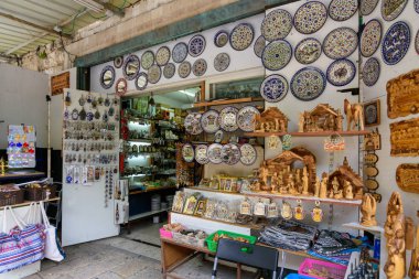 Nazareth, İsrail - 30 Nisan 2016: Eski, geleneksel Arap piyasada Nazareth Kuzey İsrail