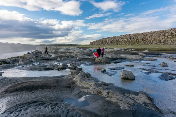 Selfoss Iceland July 2018 People Touring Beautiful Selfoss Waterfall Canyon — Stock Photo, Image