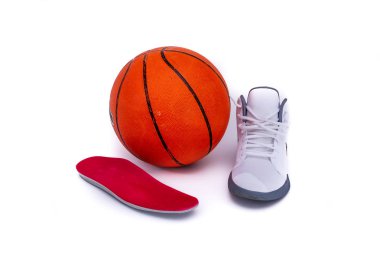 Orteotik modern orta-yüksek beyaz basketbol ayakkabıları spor ayakkabı