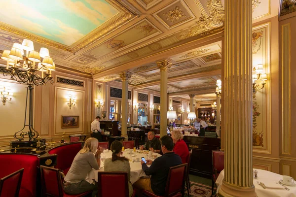 Cafe de la Paix e Intercontinental Le Grand, Parigi — Foto Stock