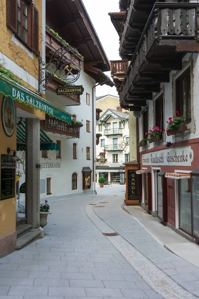 Historic alleys and streets in St. Wolfgang — Stock Photo, Image