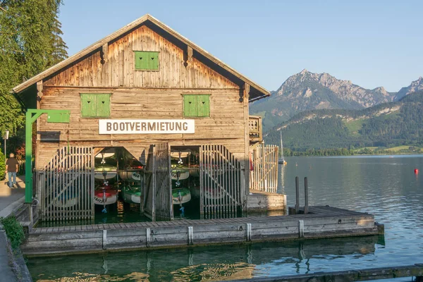 Casa del barco en el lago Wolfgang, Austria — Foto de Stock