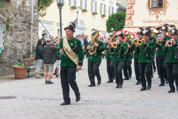 Feestelijke Marching Band en parade vieren Pinksteren — Stockfoto