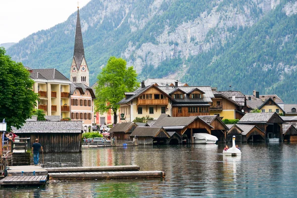 World Heritage town of Hallstatt by the lake — Stock Photo, Image