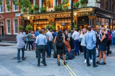 İşten sonra Londra içki mutlu saat