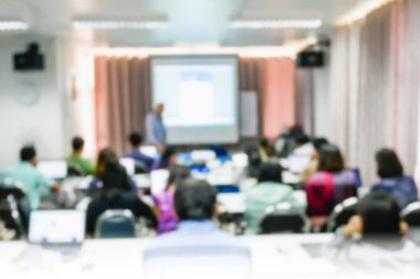 Seminer oda eğitim veya Martine kavramı, bulanık insanlar ders insanlar arka plan bulanıklık