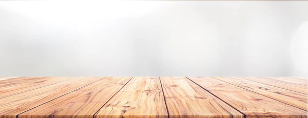 Tapa de tabla de madera de teca sobre fondo blanco para fondo ancho Banner nos utilizó montaje pantalla productos diseño —  Fotos de Stock