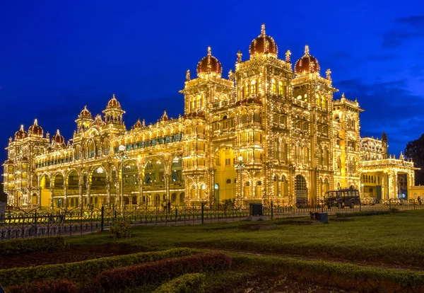 Majestoso Palácio Mysore Também Conhecido Como Palácio Ambavilas Contra Hora — Fotografia de Stock