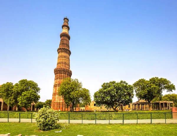 Qutub Minar Komplex Műemlékek Épületek Delhi Szultanátus Delhi India Mehrauli — Stock Fotó