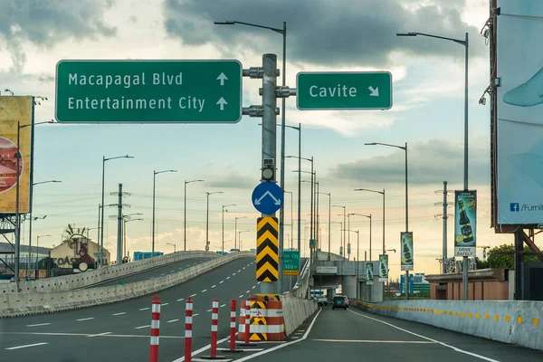 Metro Manila Φιλιππίνες Ιούλιος 2020 Έξοδος Από Τον Αυτοκινητόδρομο Ναια — Φωτογραφία Αρχείου