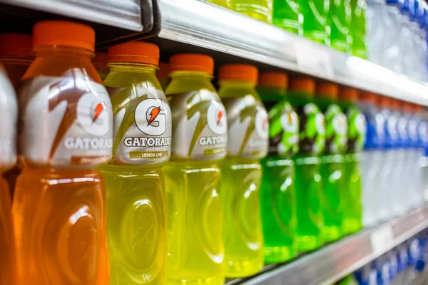 Manila Philippines July 2020 Gatorade Sport Drinks Display Aisle Supermarket — Stock Photo, Image