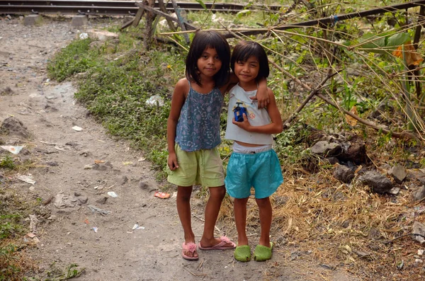 San Andres Bukid Makati Philippines June 2019 Poor Happy Girls — Stock Photo, Image
