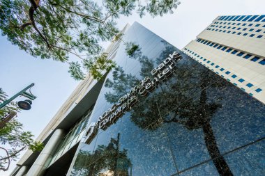 Metro Manila, Filipinler - Bonifacio Global City 'deki RCBC Şirket Merkezi.