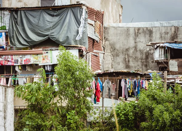 Manila Philippines Clothes Hang Dry Wire Slum Area Manila Incoming — Stock Photo, Image