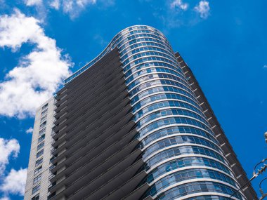 Ortigas, Metro Manila, Filipinler - Malayan Plaza, CBD 'de önemli bir ofis binası.