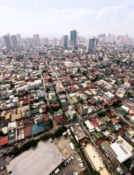 Una Sección Densa Llena Gente Metro Manila Con Los Condominios — Foto de Stock