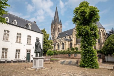 Thorn, Limburg / Hollanda - 7 Haziran 2018: Abbey kilisesi kent merkezinde görünümünü 