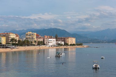 Kumsal ve şehir Ajaccio, Corsica, Fransa