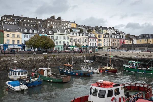 Cobh コルク アイルランド 2018 都市の港で漁船 — ストック写真