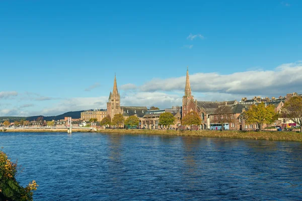 Inverness Scotland Verenigd Koninkrijk Oktober 2017 Zicht Oever Van Rivier — Stockfoto