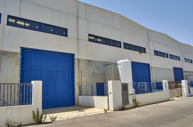 Dış endüstriyel depo