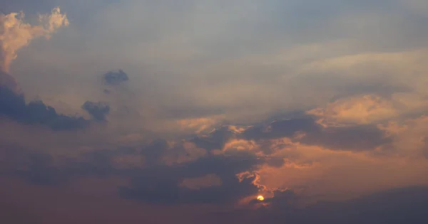 Vacker Solnedgång Himmel Och Moln Med Dramatiskt Ljus Twilight Himmel — Stockfoto