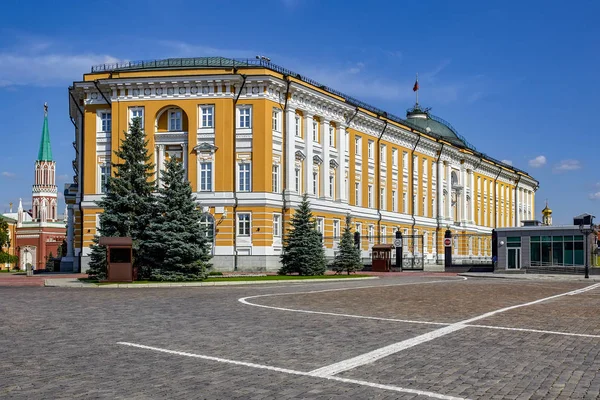 Moskova. Moskova Kremlin. Simge yapılar