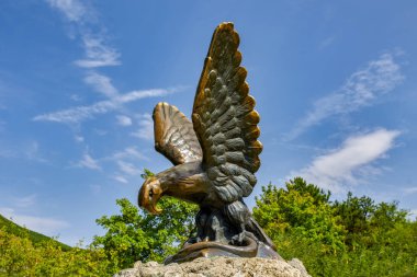 Pyatigorsk. Caucasus. Bronz kartal. Sonbahar