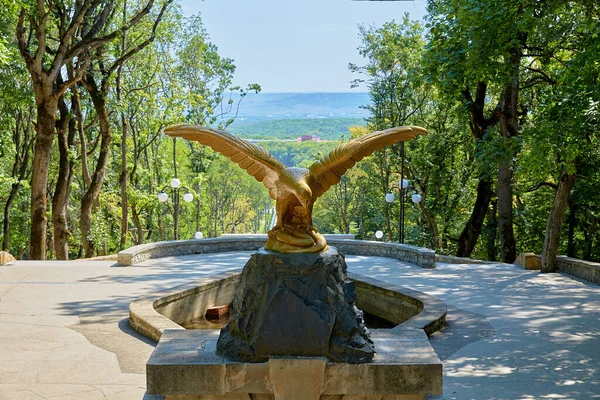 Zheleznovodsk. Şehir parkı. Çekicilik. Ağustos 2020