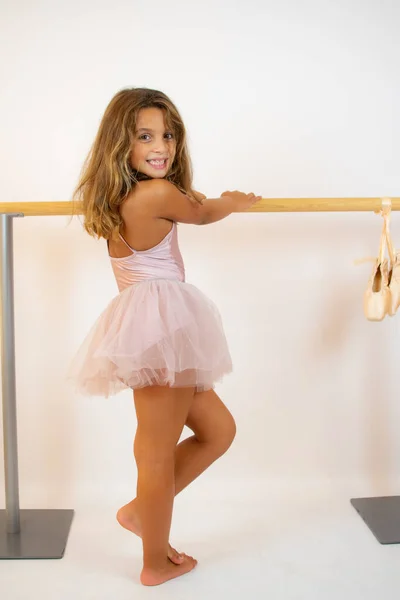 Bonito Adorável Bailarina Menina Rosa Tutu Dança Práticas Balé Dança — Fotografia de Stock