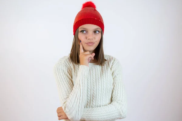 Menina Bonita Confuso Duvidoso Sobre Fundo Branco — Fotografia de Stock