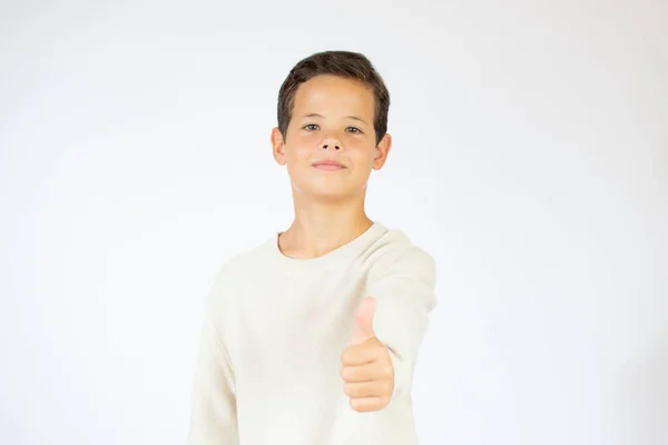 Retrato Menino Feliz Mostrando Polegares Para Cima Gesto Isolado Sobre — Fotografia de Stock