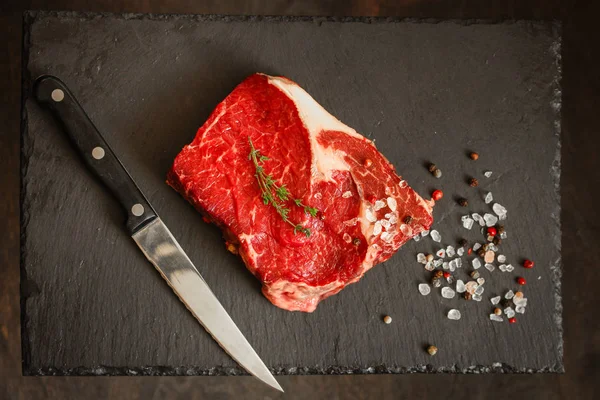 Steak Bœuf Grillé Avec Des Épices Morceau Viande Vue Supérieure — Photo