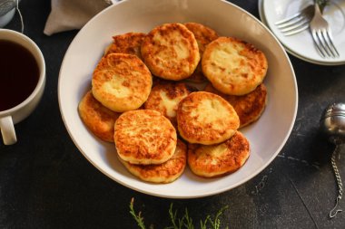 çikolata (cheesecakes) ile peynir kek krep. Gıda arka plan