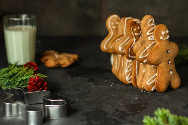 Perníkový Panáček Ruční Pečení Dezert Cookies Šťastný Nový Rok Jídlo — Stock fotografie