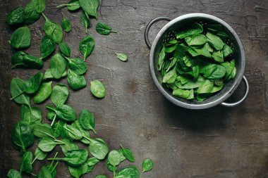 ıspanak (yeşil ot). en iyi gıda arka plan