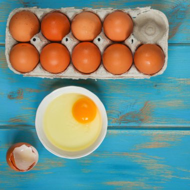 yumurta (bütün yumurta, yumurta sarısı ve beyaz). en iyi kopya alanı