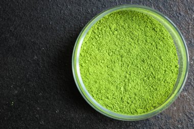 matcha - yeşil çay tozu, gıda takviyesi, menü konsepti. gıda arka plan. kopyalama alanı