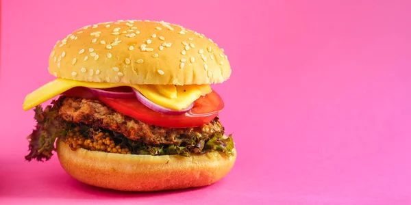 Hamburguesa Rollo Croquetas Queso Lechuga Tomate Cebolla Salsa Más Concepto — Foto de Stock