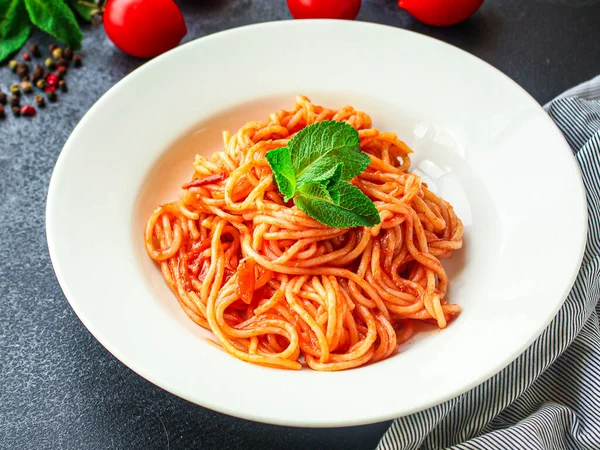 Sugo Pomodoro Pasta Spaghettomenu Concept Porzione Dimensioni Cibo Sfondo Vista — Foto Stock