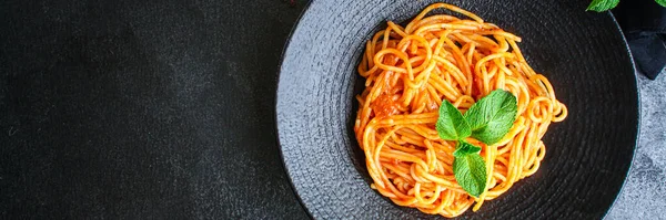 Macarrão Espaguete Molho Tomate Conceito Menu Servindo Tamanho Comida Fundo — Fotografia de Stock