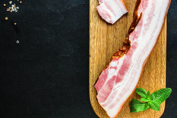 Rökt Bacon Bit Kött Och Fett Meny Koncept Som Serverar — Stockfoto